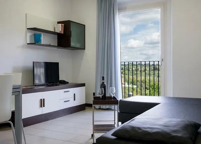 Porta Pispini Apart Otel Siena