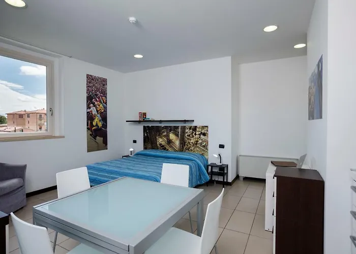 Porta Pispini Apart Otel Siena