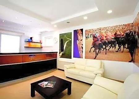 Apart-hotel Porta Pispini 4*